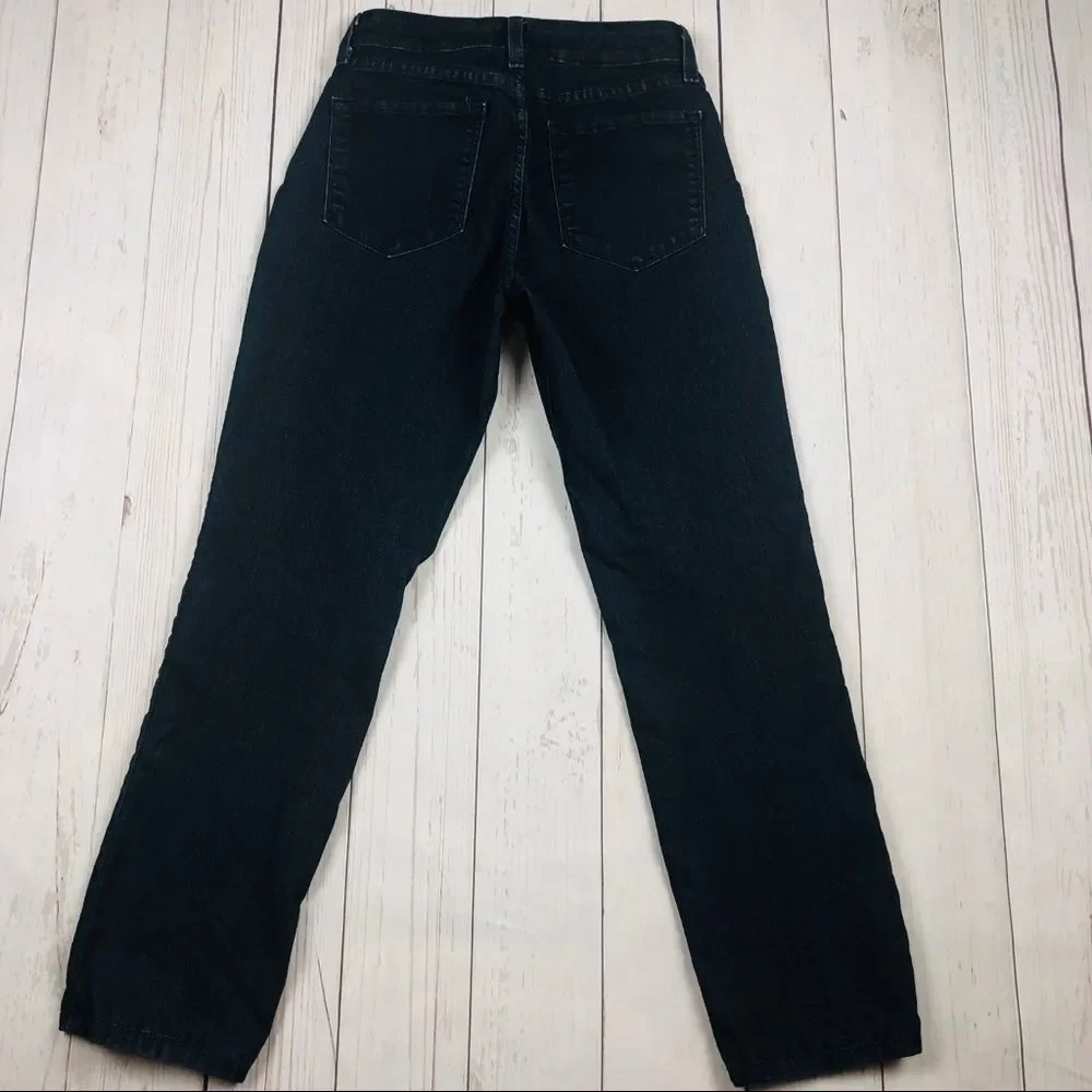 🇺🇸NYDJ Dark Wash Skinny Jeans Size 2